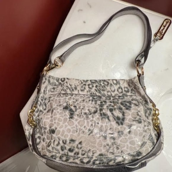 B. Makowsky Snow Leopard Leather Bag - Picture 5 of 6